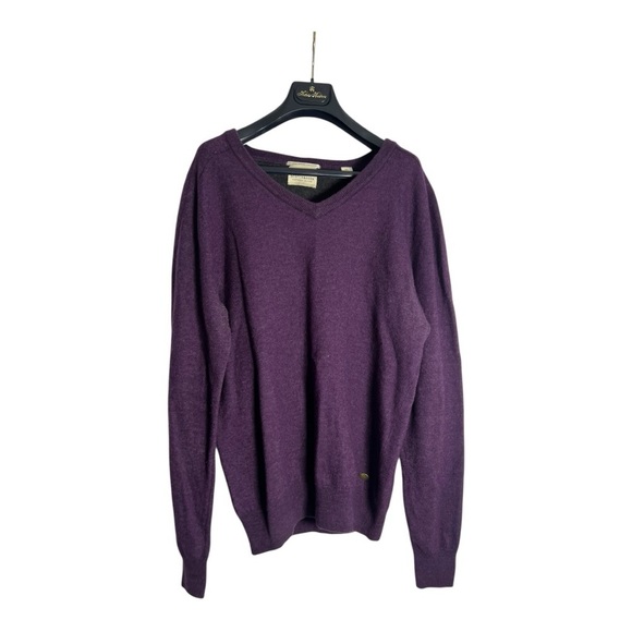 Scotch & Soda V-Neck Sweater in Rich Purple - Picture 2 of 5